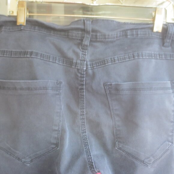 Super Skinny Black Caterpillar Jeans by Brothers Jeans - Size 34 x 30 Men's. - Picture 10 of 14